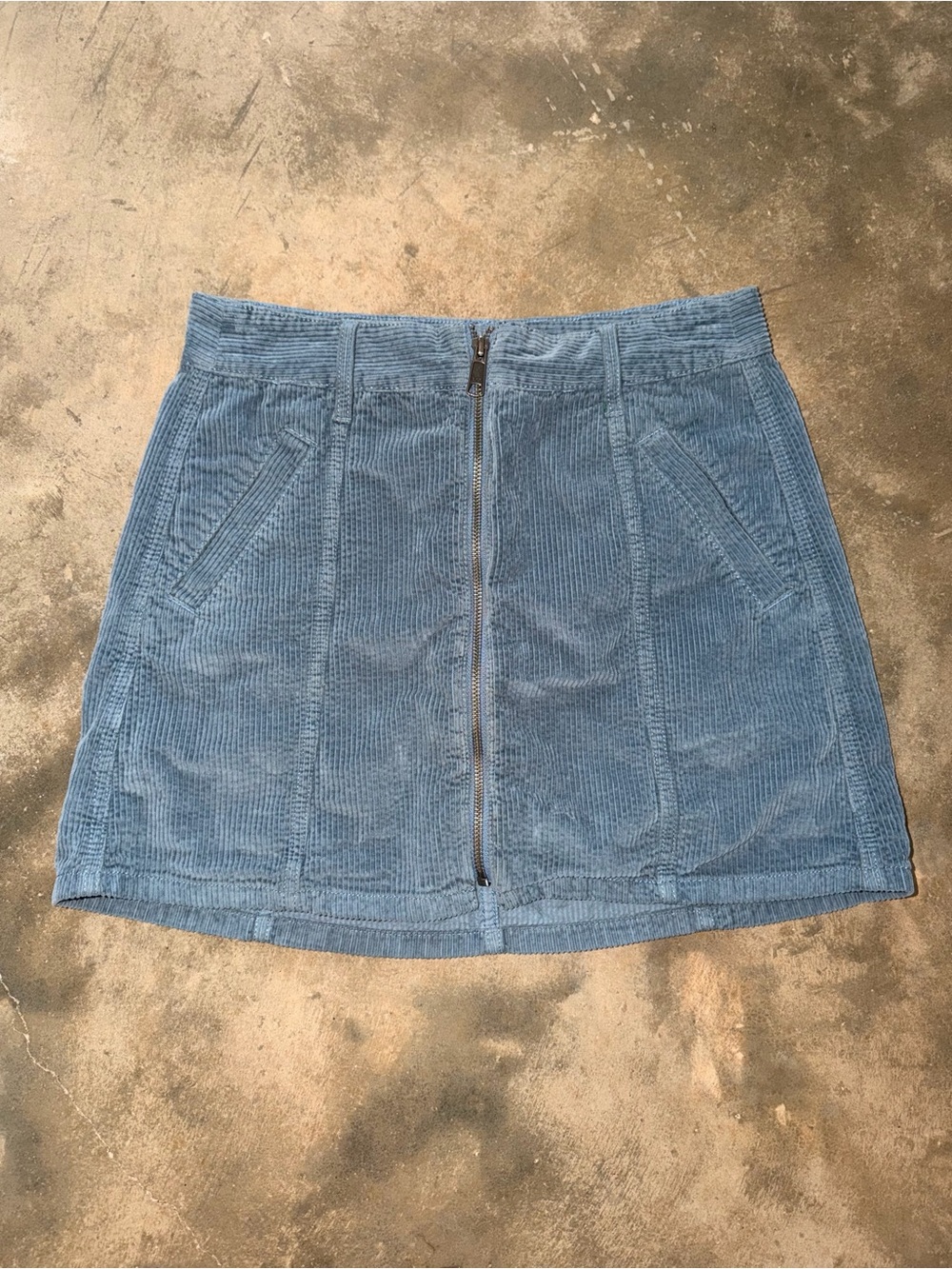 American Eagle Dusty Blue Corduroy Front Zip High Rise A-Line Mini Skirt Size 4